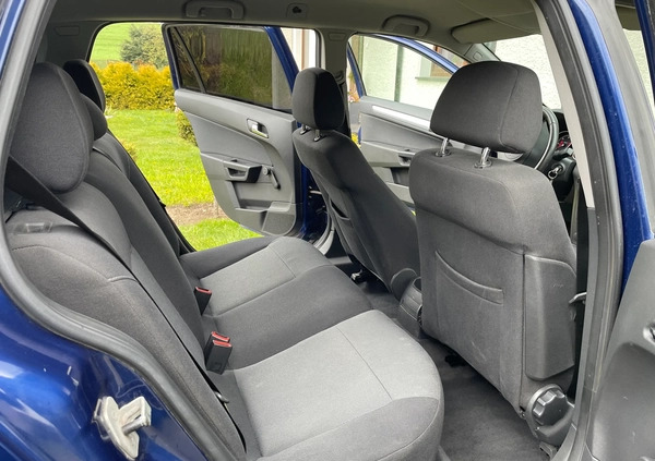 Opel Astra cena 9000 przebieg: 285000, rok produkcji 2006 z Wołczyn małe 79